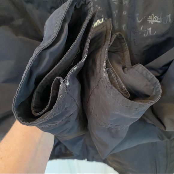COPY - Quicksilver men’s  black winter jacket No size tag see measurements in p… - Picture 6 of 16